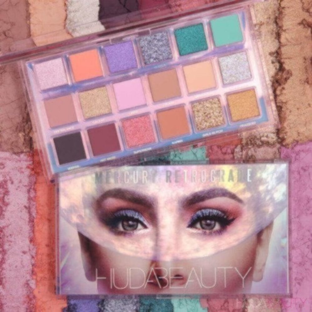 Huda Beauty - Mercury Retrograde Eyeshadow Palette